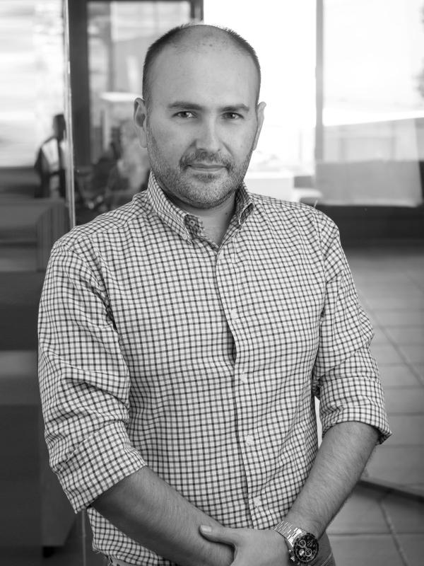 Θάνος Τραγαζίκης — Web Project Manager